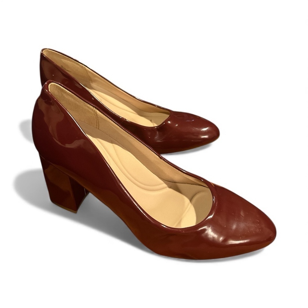 Dark Purple Patent Block Heel Pumps – Size 7 – Comfort Insole